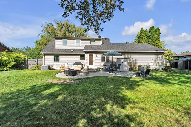 5625 Brookhaven DRIVE, Racine, WI 53406