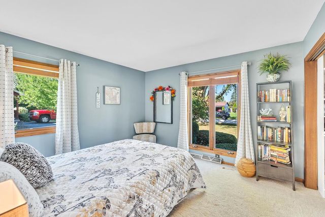 5625 Brookhaven DRIVE, Racine, WI 53406