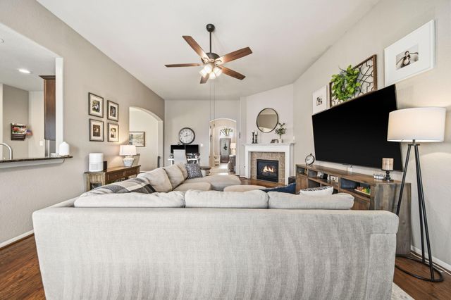 4606 Sedgewood Drive, Rosenberg, TX 77471