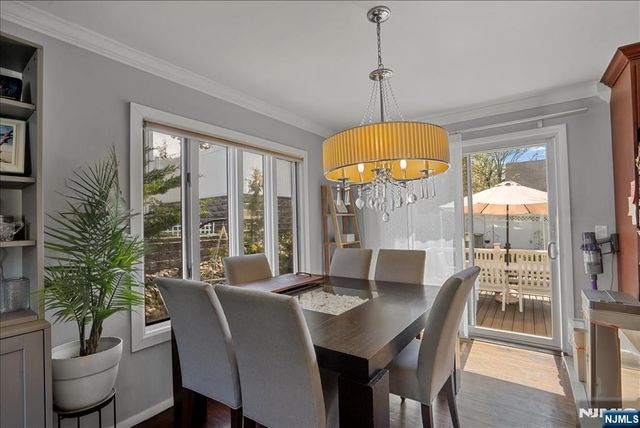 11 Westland Road, Verona, NJ 07044