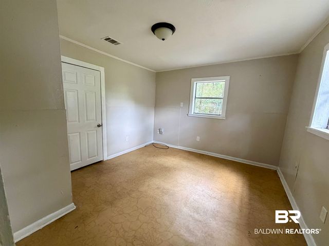 2708 Edgewood Street, Mobile, AL 36607