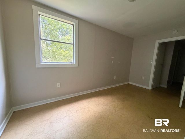 2708 Edgewood Street, Mobile, AL 36607