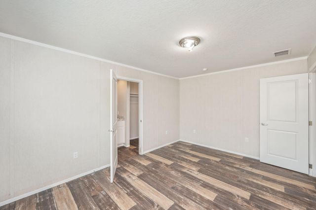 126 Pansy Lane, Defuniak Springs, FL 32433