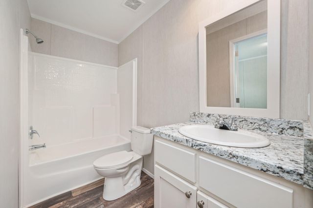 126 Pansy Lane, Defuniak Springs, FL 32433