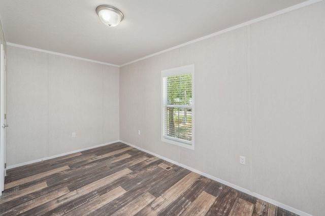 126 Pansy Lane, Defuniak Springs, FL 32433