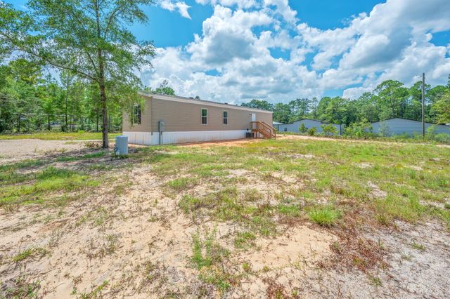 126 Pansy Lane, Defuniak Springs, FL 32433