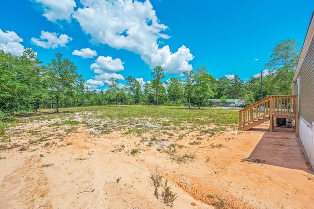 126 Pansy Lane, Defuniak Springs, FL 32433