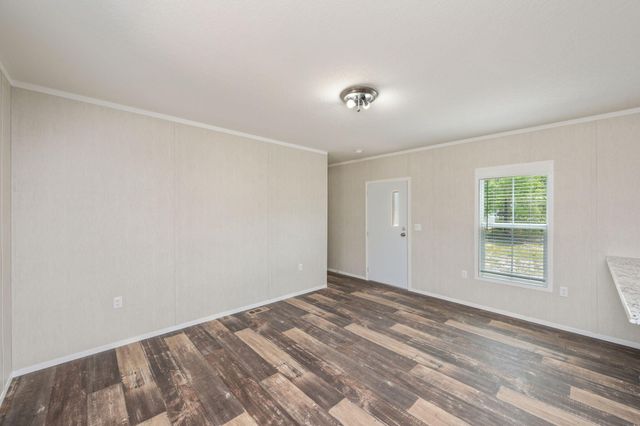 126 Pansy Lane, Defuniak Springs, FL 32433