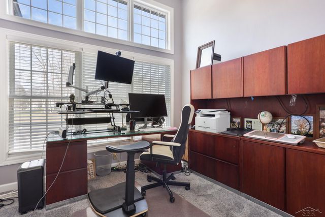 8646 Wandering Way, Freeland, MI 48623