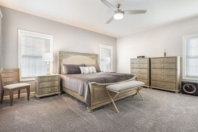 8646 Wandering Way, Freeland, MI 48623