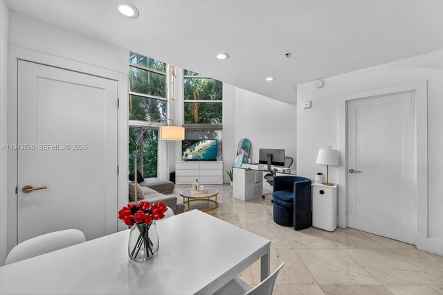 7728 Collins Ave 7, Miami Beach, FL 33141