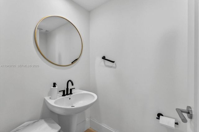 7728 Collins Ave 7, Miami Beach, FL 33141