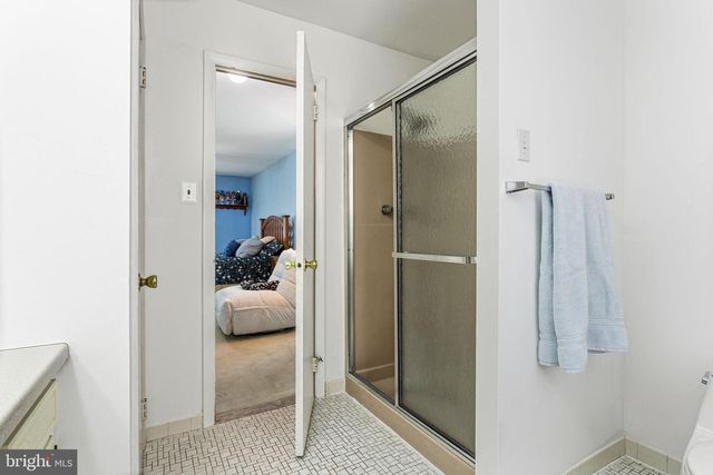 1273 QUARRY COMMONS DR, Yardley, PA 19067