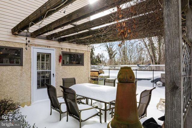 1273 QUARRY COMMONS DR, Yardley, PA 19067