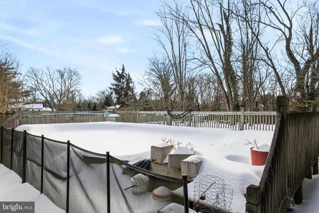 1273 QUARRY COMMONS DR, Yardley, PA 19067