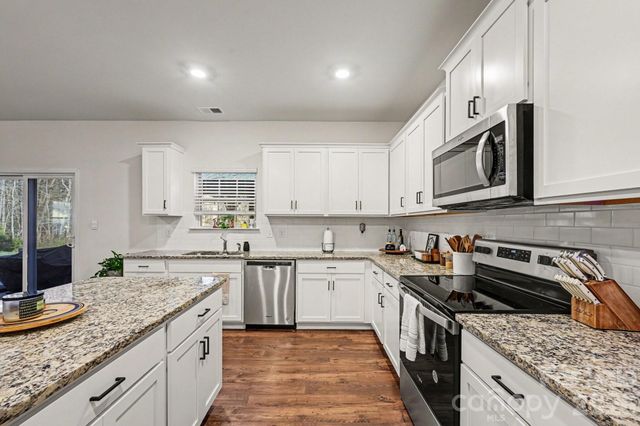 664 Saddlebred Lane, Locust, NC 28097