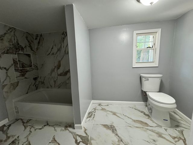 700 HARBERT DR, Savannah, TN 38372