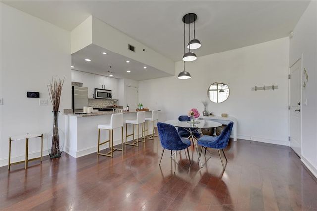 565 Peachtree NE Street 1101, Atlanta, GA 30308