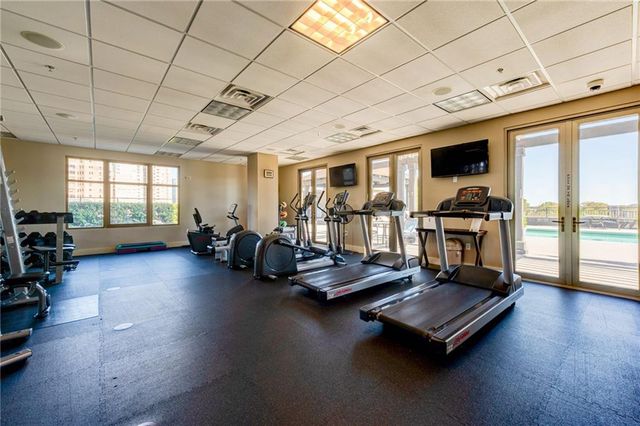 565 Peachtree NE Street 1101, Atlanta, GA 30308