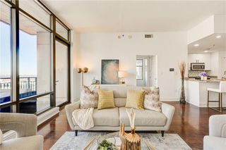 565 Peachtree NE Street 1101, Atlanta, GA 30308