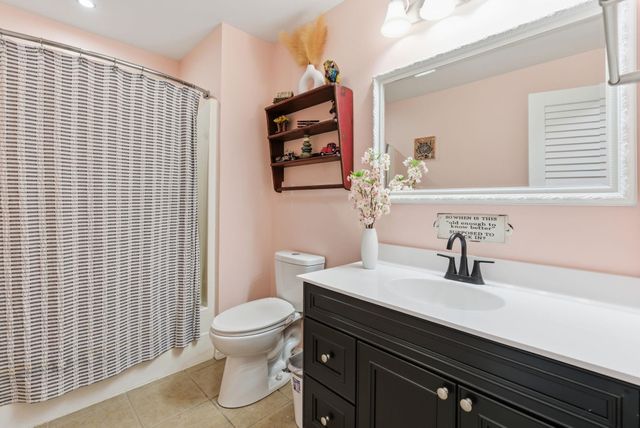 10031 W Merton St, Wichita, KS 67209