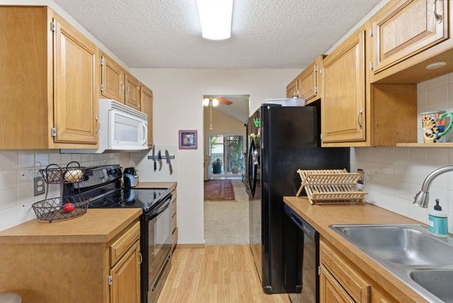 10031 W Merton St, Wichita, KS 67209