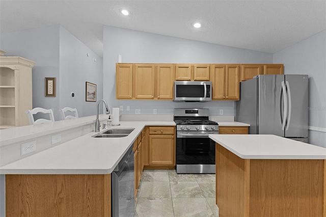 2306 OAK BEND PLACE, The Villages, FL 32162