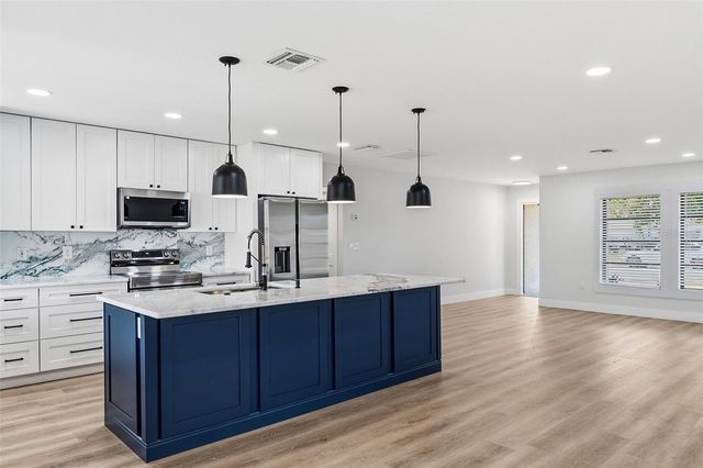 1773 COCONUT DRIVE, Venice, FL 34293