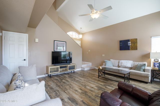19306 N 76TH Avenue, Glendale, AZ 85308