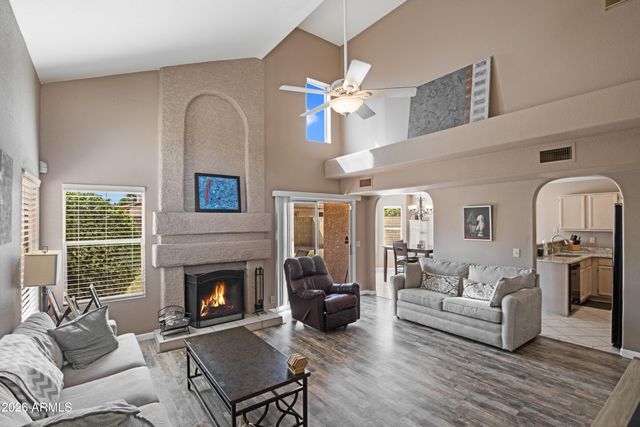 19306 N 76TH Avenue, Glendale, AZ 85308