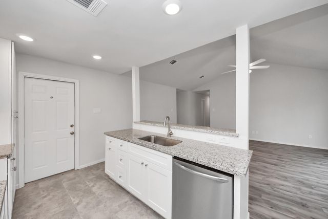 5811 Cartagena Street, Houston, TX 77035