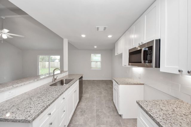 5811 Cartagena Street, Houston, TX 77035