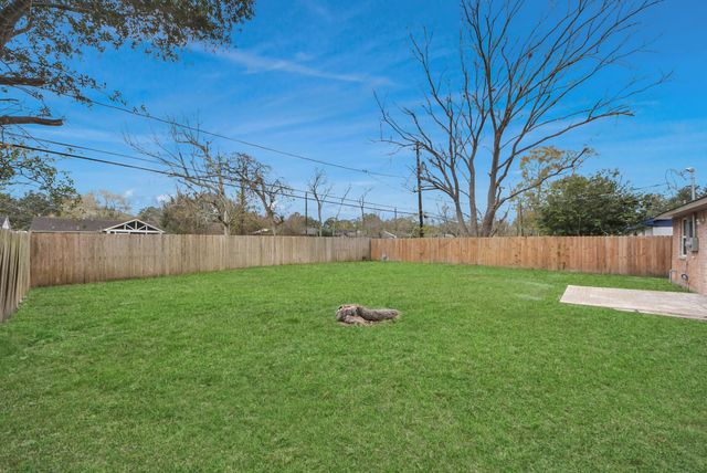 5811 Cartagena Street, Houston, TX 77035