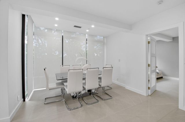 7847 Lakeside Boulevard 1014, Boca Raton, FL 33434