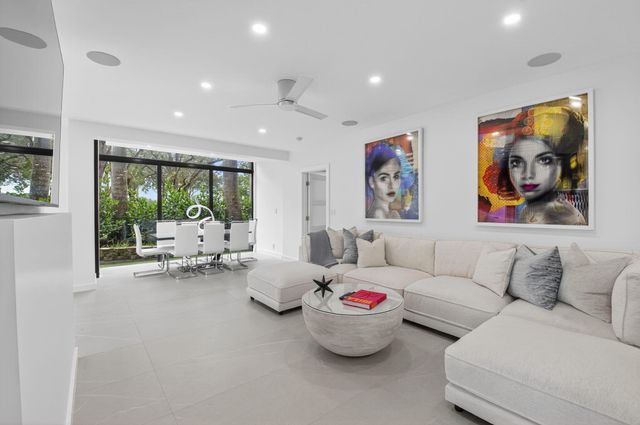 7847 Lakeside Boulevard 1014, Boca Raton, FL 33434