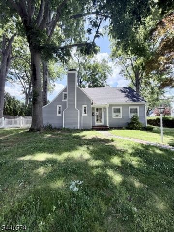 344 Mountain Ave, North Plainfield Boro, NJ 07062