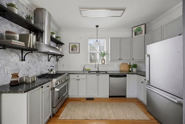 2010 Cambridge Avenue, Atlanta, GA 30337