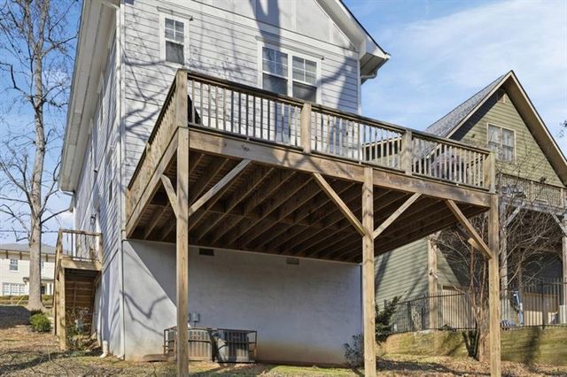 2010 Cambridge Avenue, Atlanta, GA 30337