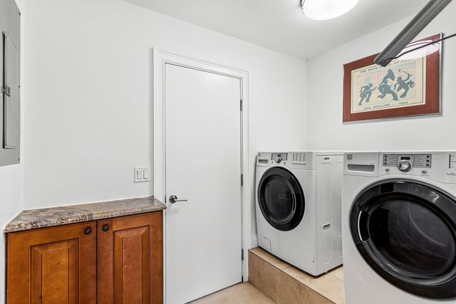 24 Cambridge Drive, Boynton Beach, FL 33436