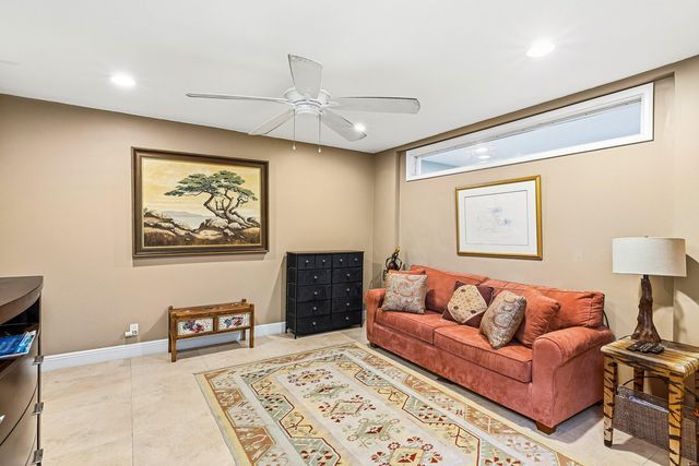 24 Cambridge Drive, Boynton Beach, FL 33436