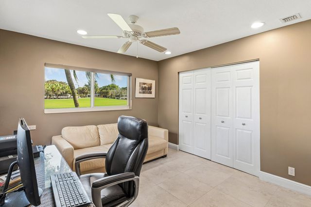 24 Cambridge Drive, Boynton Beach, FL 33436