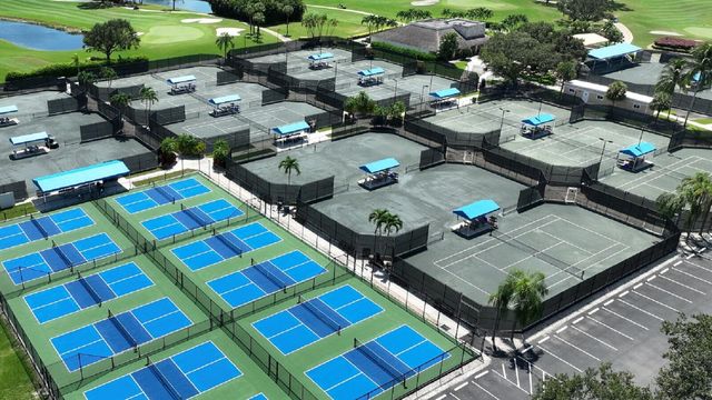 24 Cambridge Drive, Boynton Beach, FL 33436