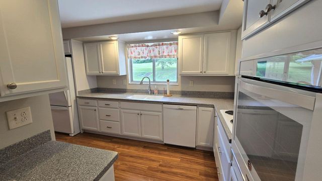 2082 Stowe Drive 2082 Stowe Drive, Springfield, OH 45505