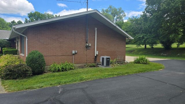 2082 Stowe Drive 2082 Stowe Drive, Springfield, OH 45505