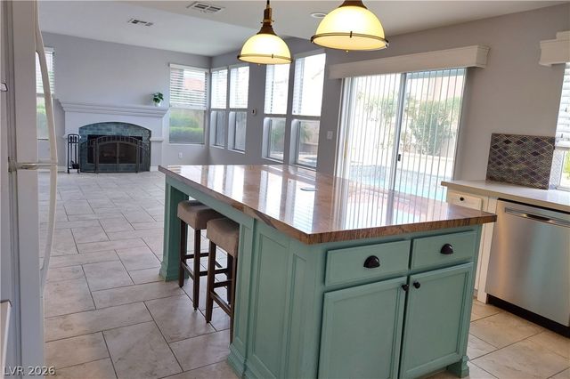 8272 Tibana Way, Las Vegas, NV 89147