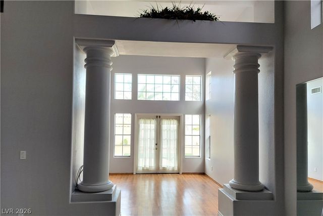 8272 Tibana Way, Las Vegas, NV 89147