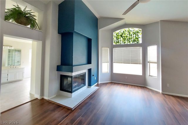 8272 Tibana Way, Las Vegas, NV 89147