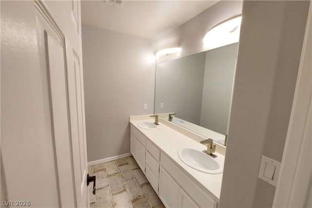 8272 Tibana Way, Las Vegas, NV 89147