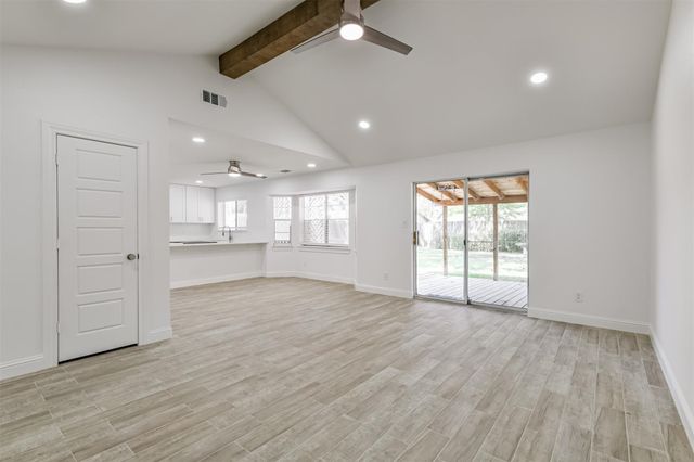 408 Christina Lane, Friendswood, TX 77546