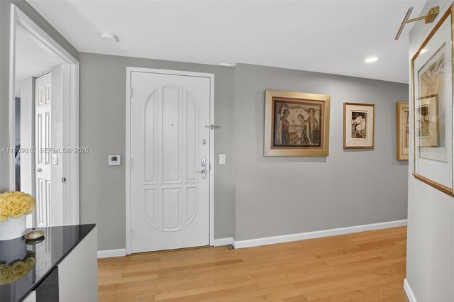 3370 Hidden Bay Dr 2715, Aventura, FL 33180